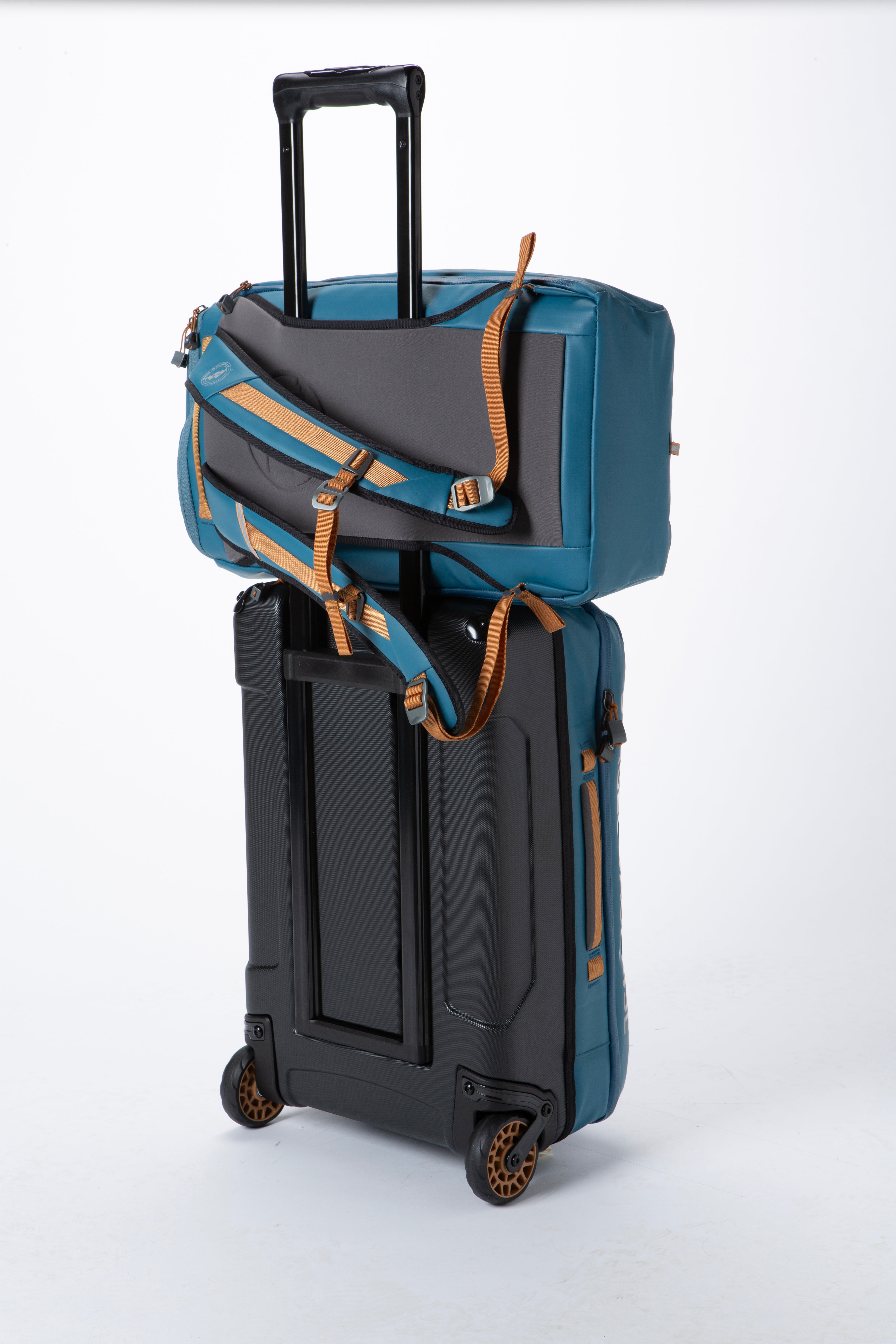 Stagecoah Wheeled Duffel